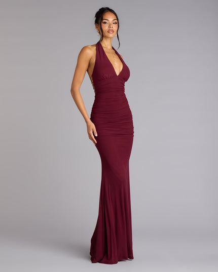 The Juliana Mesh Strappy Back Formal Dress is your new go-to Windsor dress—effortless, versatile, and made to update your spring style in seconds.
