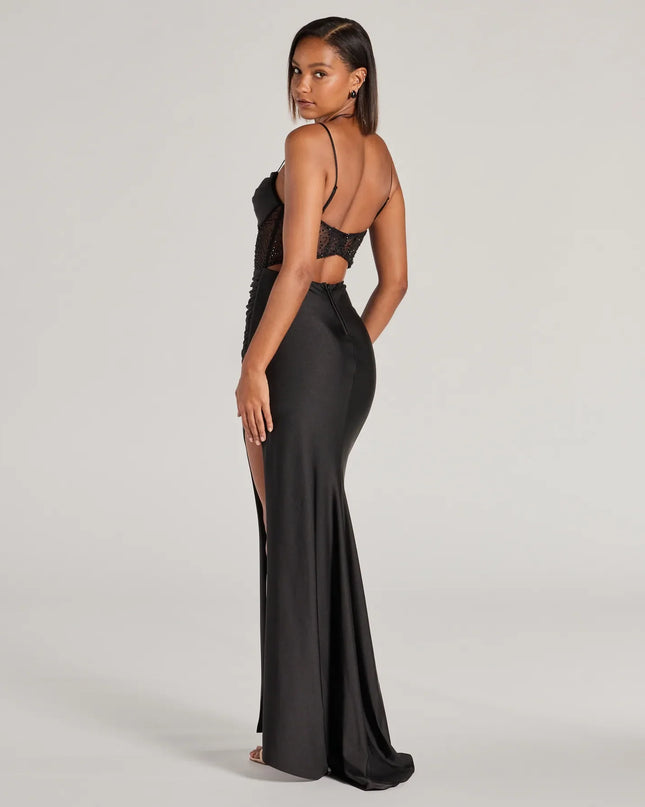The Sadie Rhinestone Corset Open Back Mermaid Formal Dress is a black prom dress that blends trend-forward design with a flattering fit, perfect for celebrating your night with confidence.