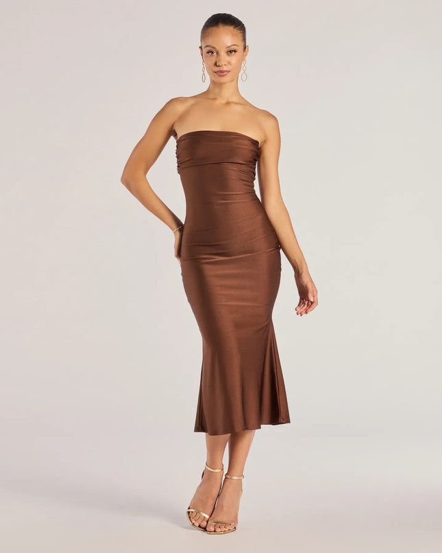 Keep It Sleek Midi Dress
