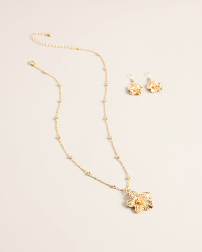 Fresh Pick Floral Pendant Necklace And Earrings Set