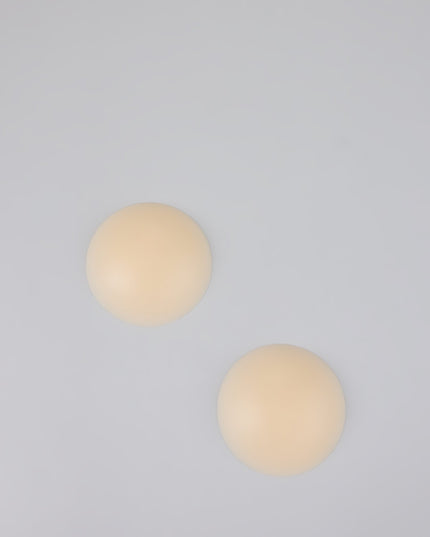 Get inspired with the Reusable Gel Pasties, a feed-worthy piece that’s part of Windsor's updated and curated women’s clothing edit packed with must-have 2026 outfit ideas.